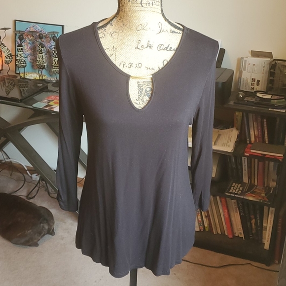 Active USA size Large black tunic top - Picture 1 of 9